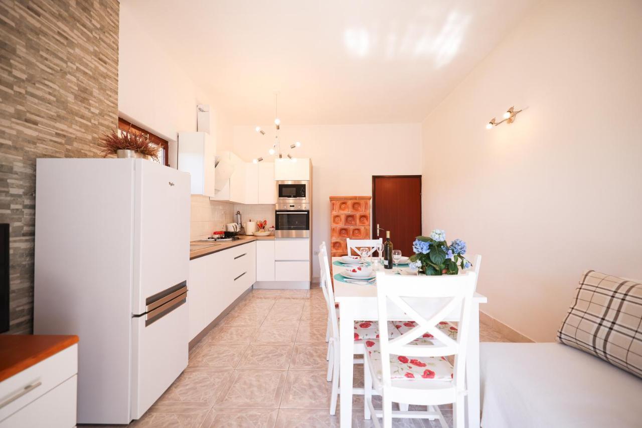 Apartments Marta Verunić Екстериор снимка