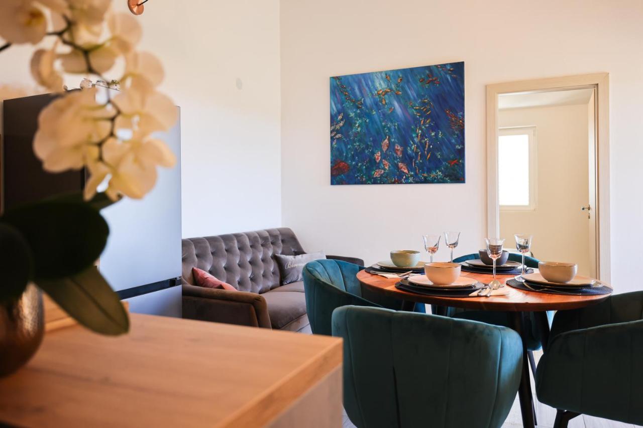 Apartments Marta Verunić Екстериор снимка