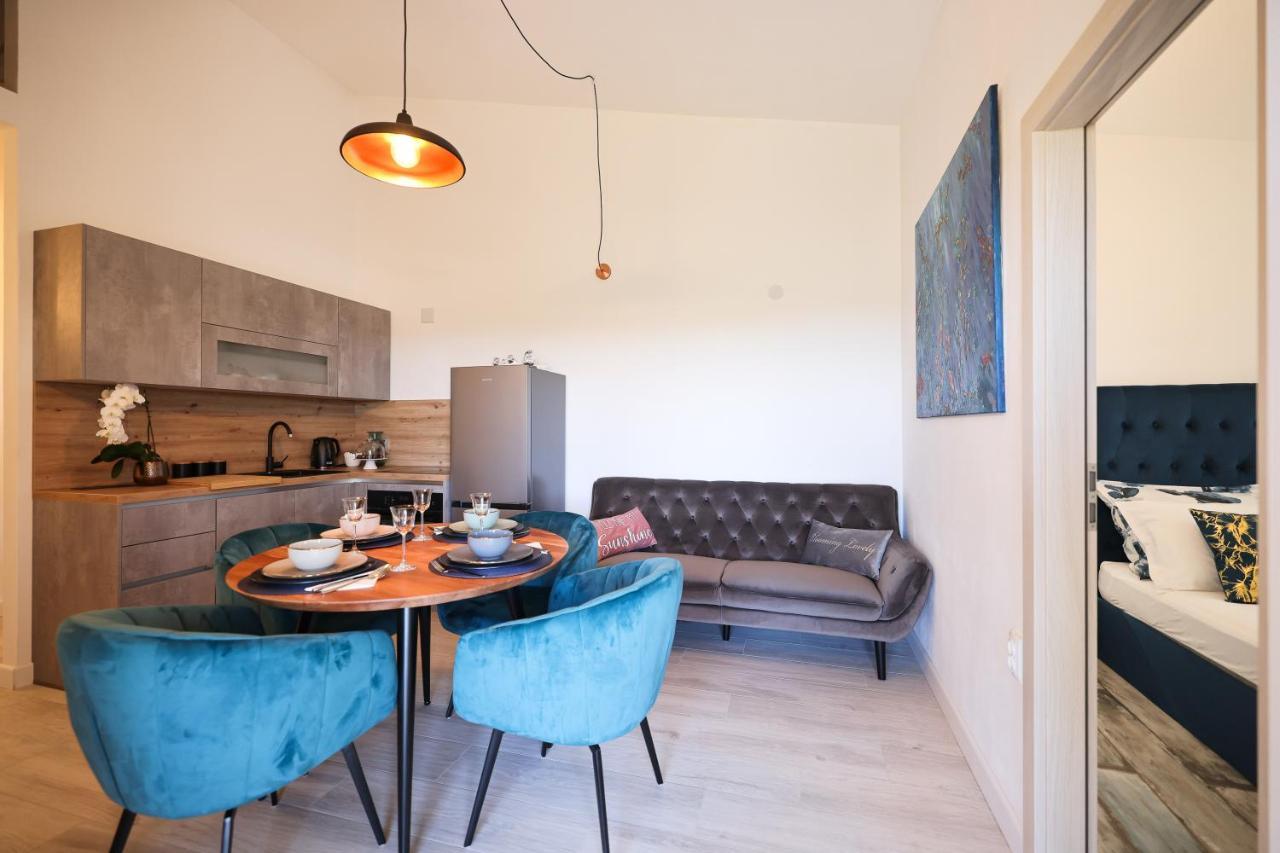 Apartments Marta Verunić Екстериор снимка